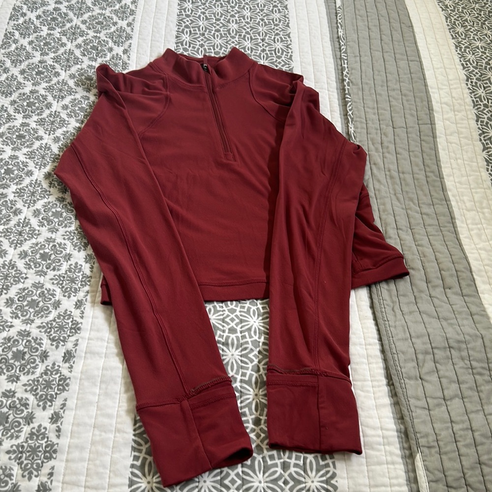 Lululemon crop 1/4 zip